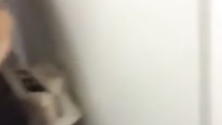 Fuck my Chinese Girlfriend inside H&M FITTING ROOM