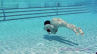 Larkin Love Public Masturbation Finger Fucking Underwater Full Nudity