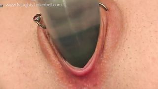 Huge vibe female masturbation, large insertion & sexy orgasm. Große Insertionen