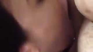 Ladki ne land chus kar paani nikala