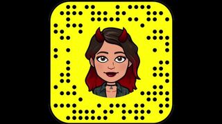Snapchat slut takes it deep