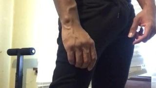 Postworkout flexing