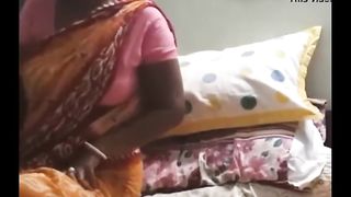 Indian Desi Maid Sucked by Owner