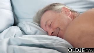 Sexy teen lets dad finger her fuck her and swallows his cum after sex