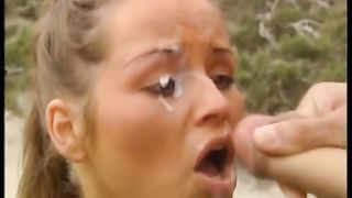 Voll ins Gesicht gespritzt - good facial
