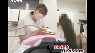 Japanese Dentist Nurse Gives Handjob To Patient