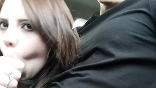 I let my Girlfriend use a Vibrator in the Mall and she Cums in the Car