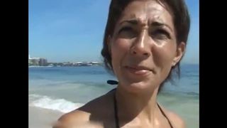 Fucking hard brazilian MILF I picked up on the beach