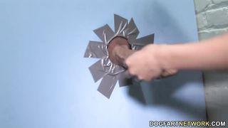 Trampy amia miley is ready for next-gen gloryhole