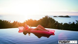 High-end hoe for high-end resort