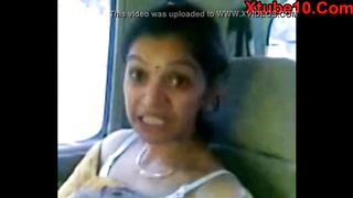 Indian Desi Bhabi Fucked in car full Sex Video