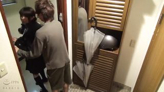 家庭内盗撮！　妹と中だしSEX！　1