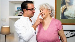 Helping The Granny Next Door - 21Sextreme