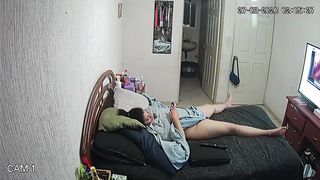 Hidden camera,spying on mom naked,Masturbation